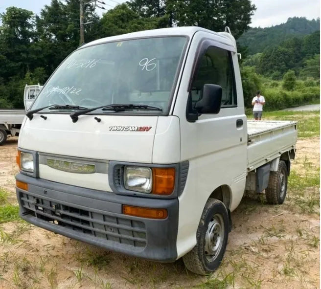 Kei Truck Buyer's Guide: 1990 - 1996 Daihatsu Hijet Mini Truck