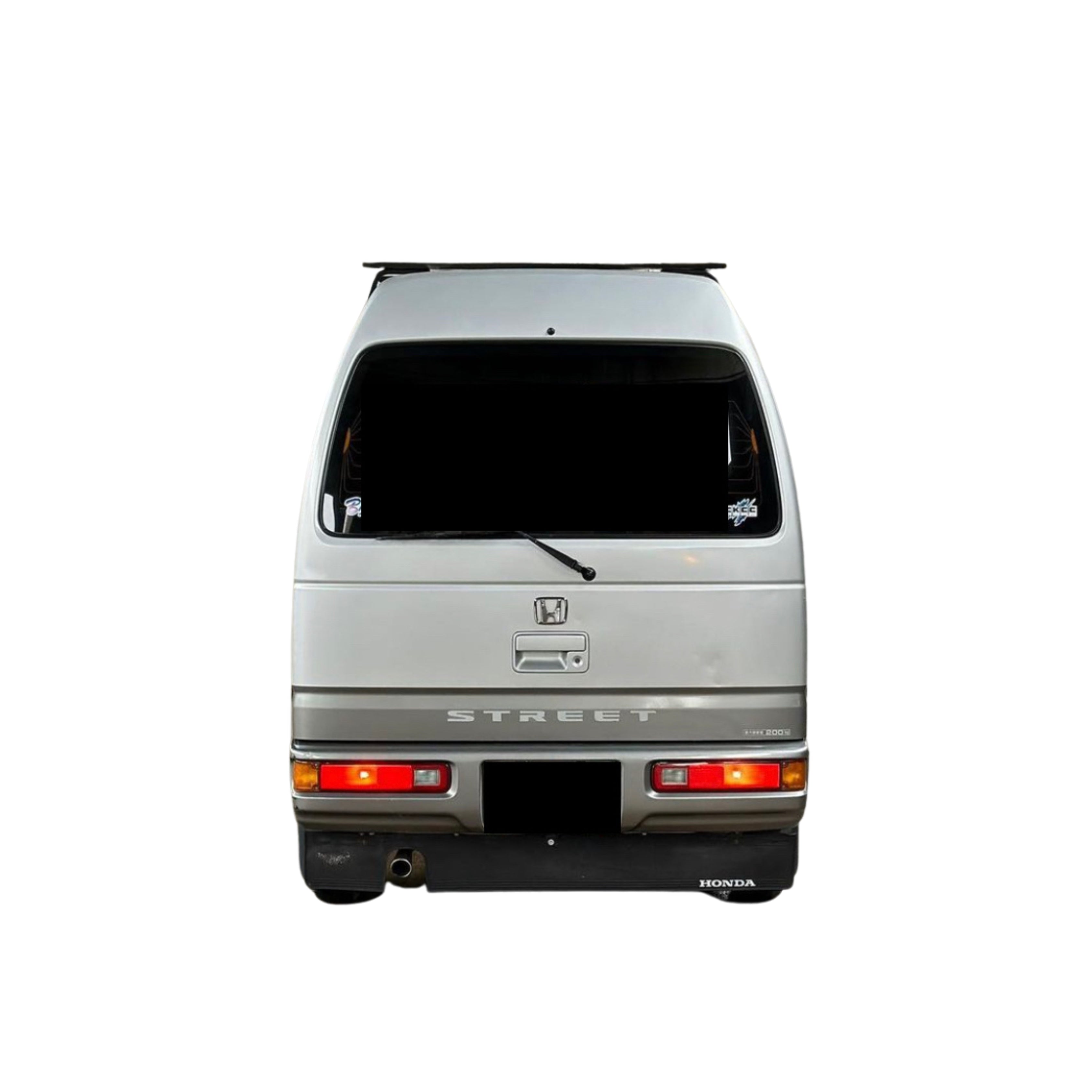 onda Acty Truck with rear mud flap installed, showing off practicality and brand marking